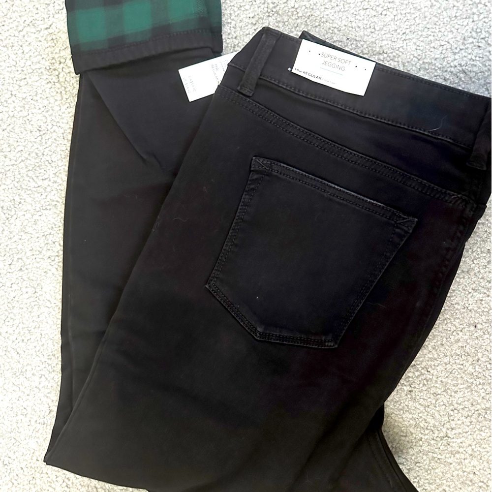NWT maurices super soft Jegging size 18w